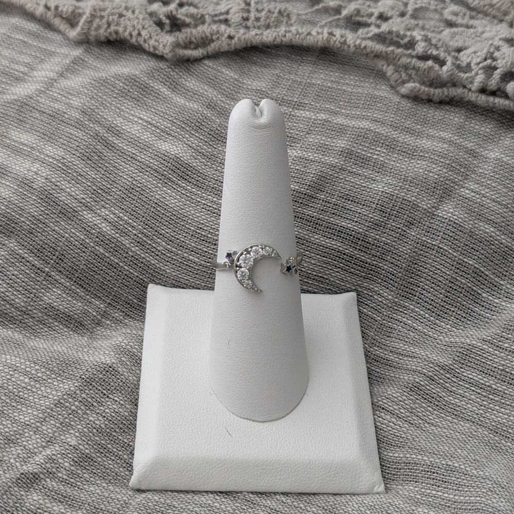 Silver Crescent Moon Ring